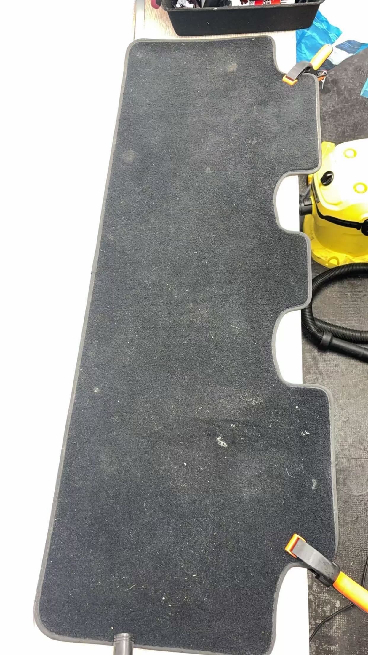 Avant nettoyage tapis
